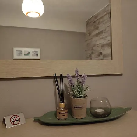 Apartament Thin Alos Polychrono