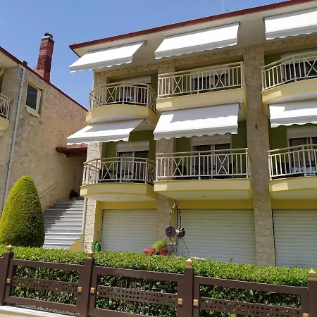 Thin Alos Апартаменты Полихроно