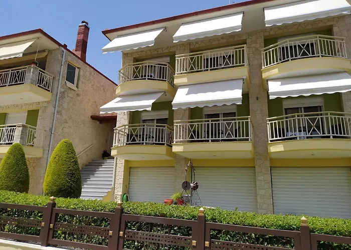 Thin Alos Apartment Polychrono