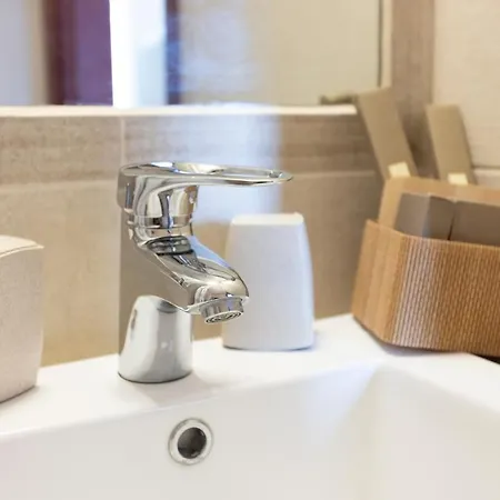 Thin Alos Polychrono